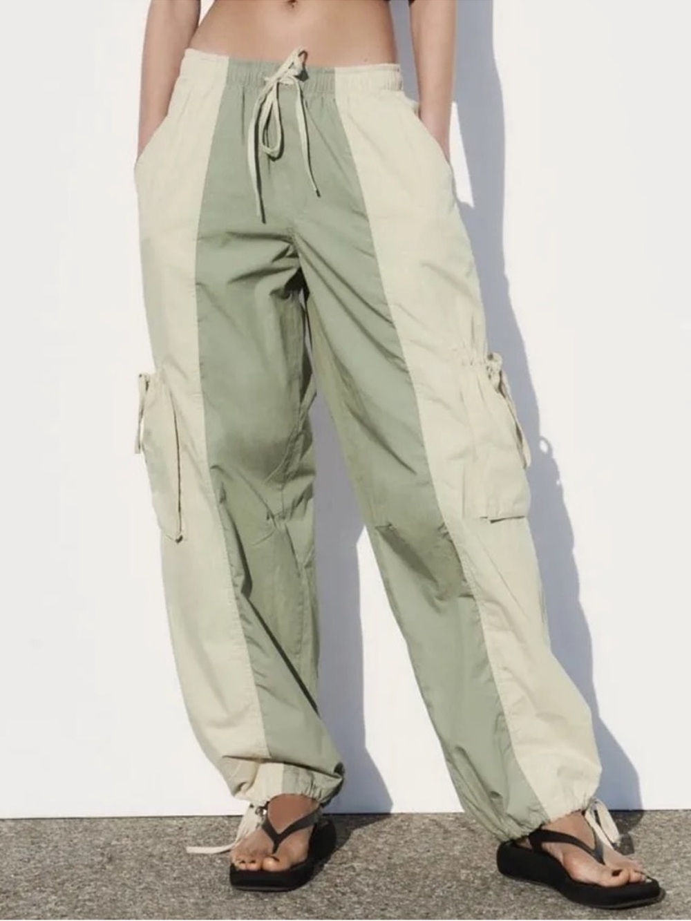 ZARA Color Block Parachute Cargo Pants Green Cream L Wide Leg Cotton Women’s